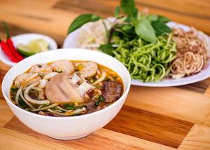 Khám phá đặc trưng ẩm thực 3 miền Việt Nam | Đặt tiệc tại nhà Tp. HCM