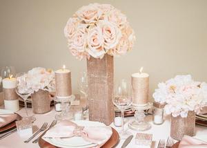Tổ chức tiệc cưới đơn giản, nhưng đầy lãng mạng chỉ với 4 cách trang trí bàn tiệc đẹp mắt khiên bạn thích mê